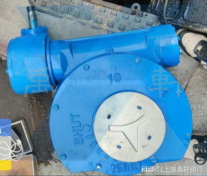 上海禹轩QDX3-S10二级蜗轮箱助力广州天河水厂更换蝶阀传